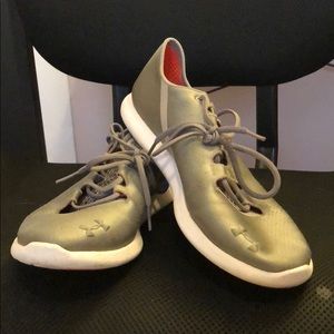 Under Armor Sneakers